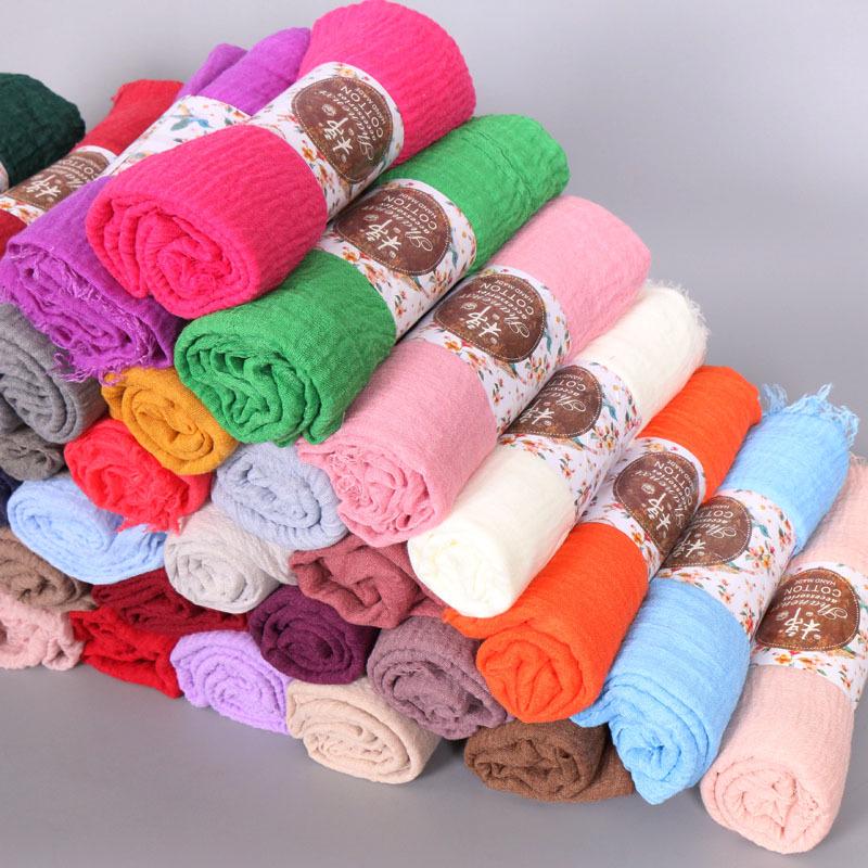 Solid Color Wrinkled Cotton-Linen Feel Women's Headscarf with Fur Edge