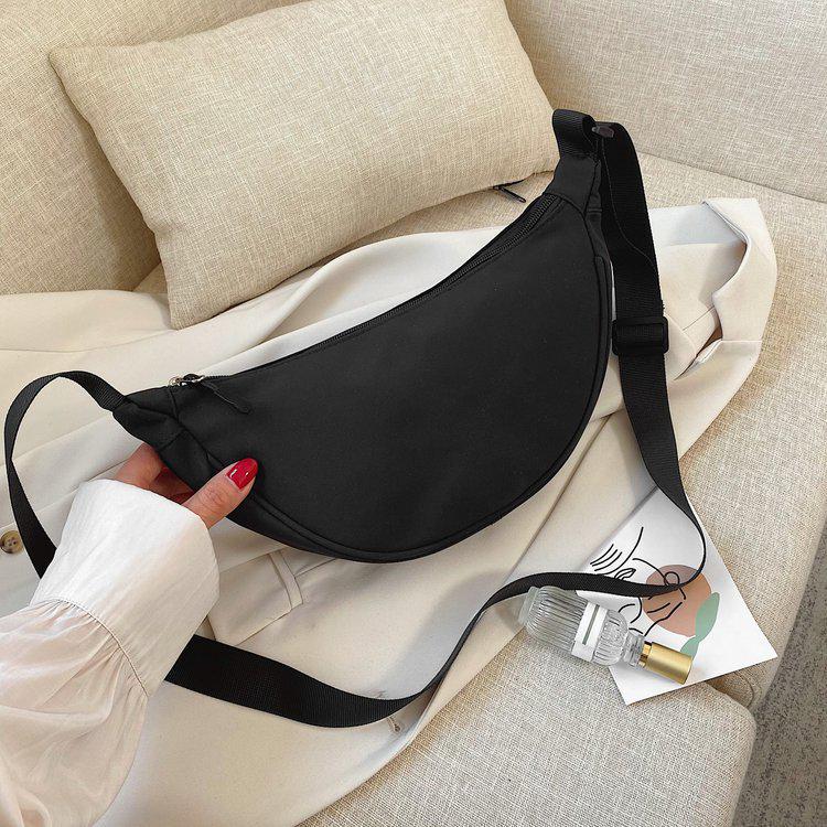 2024 Summer Trendy Nylon Korean Dumpling Messenger Bag - Casual & Stylish Shoulder Accessory