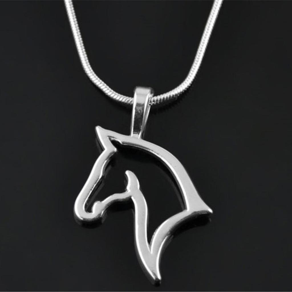 Trendy Cute Heart Horse Pendant Necklace For Women Men Dainty Silver Color Lovely Animal Horse Clavicle Chain Party Jewelry Gift