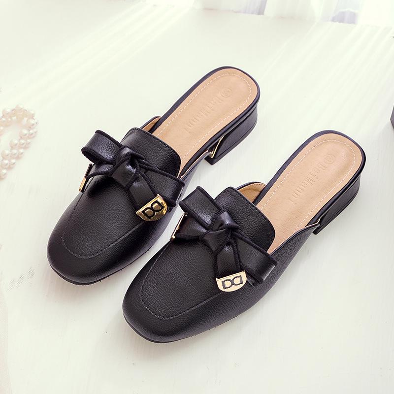 

Женские шлепанцы-баотоу из натуральной кожи - Коллекция весна/лето 2025 37