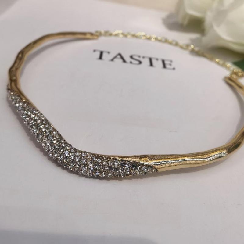 Tooxika Simple Personality Light Luxury Temperament Metal Irregular Lava Flash Diamond Collar Choker Necklace