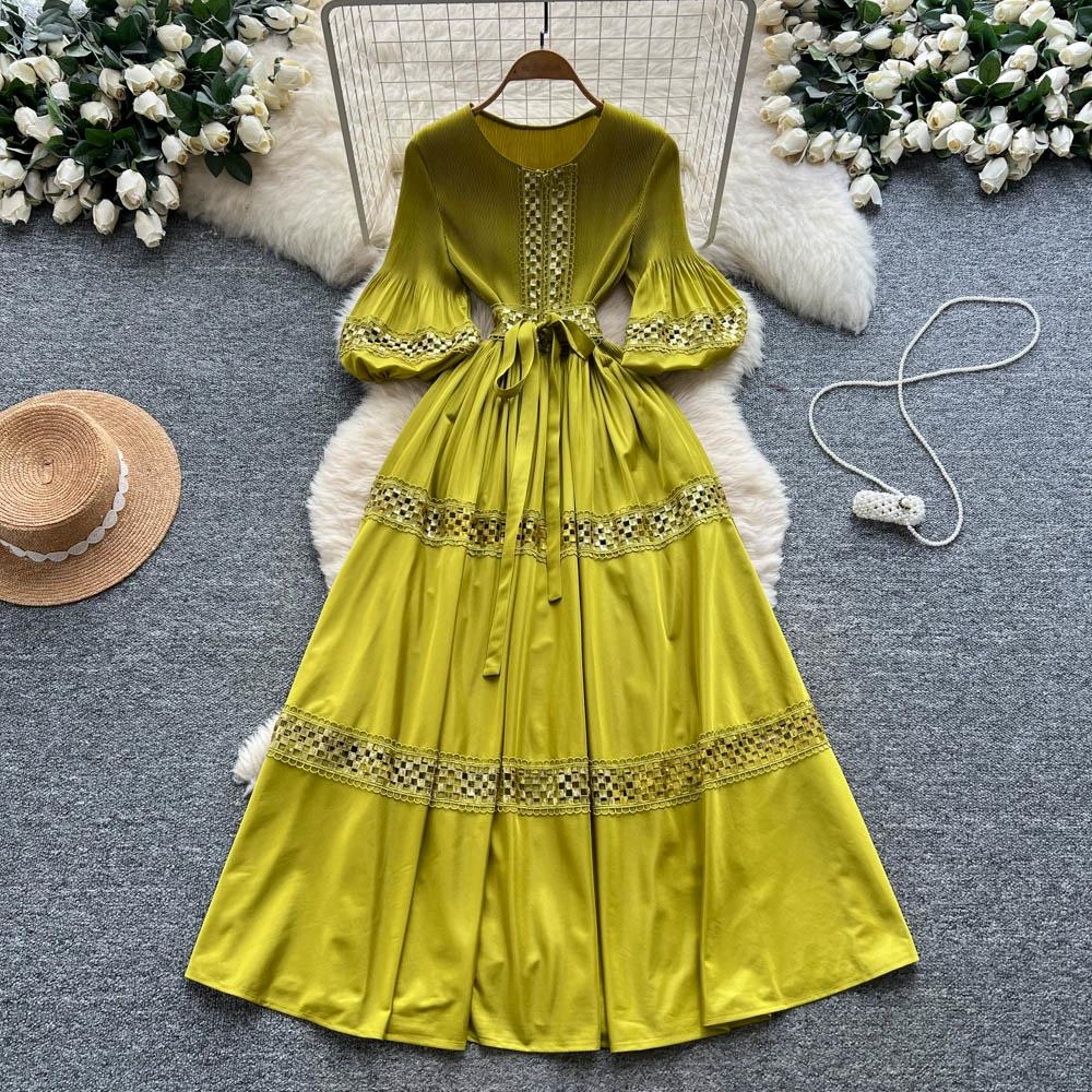 High-End Heavywork Lacing Paillette-Panel Waist-Banding Lantern Sleeve Maxi Dress for Women Autumn Charming Long Women Dress
