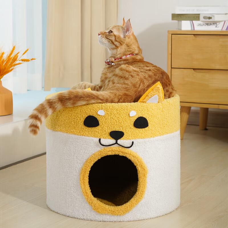 Meow Fairy Little Yellow Duck Sisal Cat Scratcher