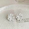 Korean New White Flowers Stud Earrings for Women Fashion Personality Design Bijoux Wedding Birthday Gift Jewelry Wholesale