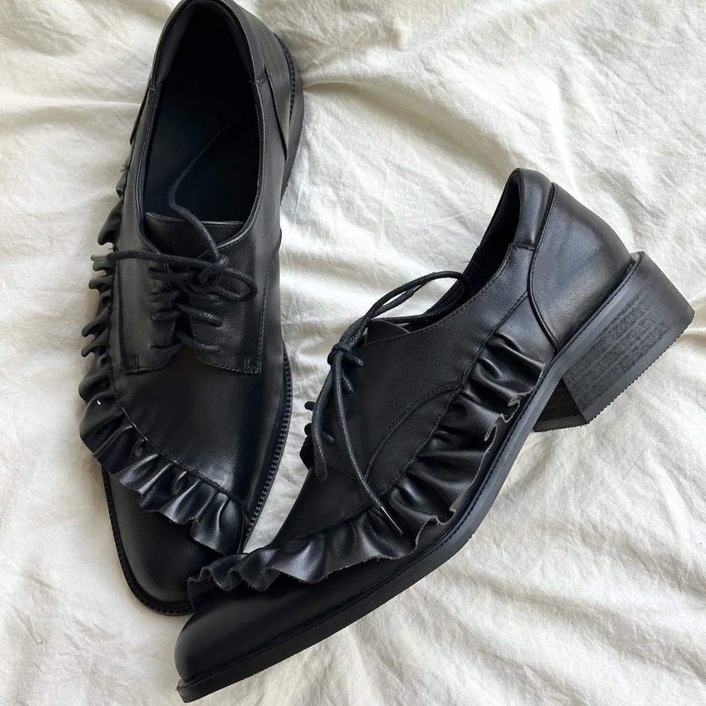Retro Niche Ruffle Edge Small Leather Shoes Women's Spring and Summer 2025 New Small Round Head Thick Heel Lace-up Brock Shoes