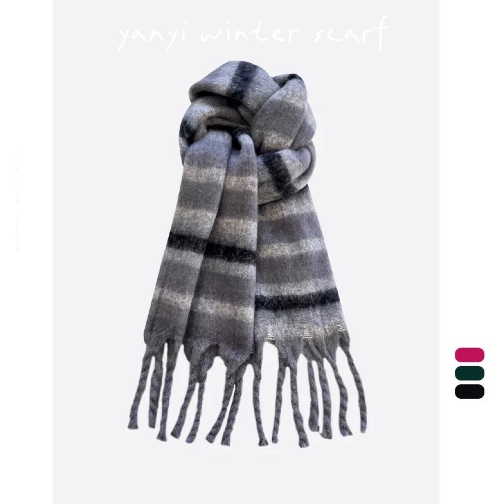 Women's Autumn & Winter Plaid Scarf: Thick Imitation Cashmere Shawl, Solid Color Neck Warmer for Students