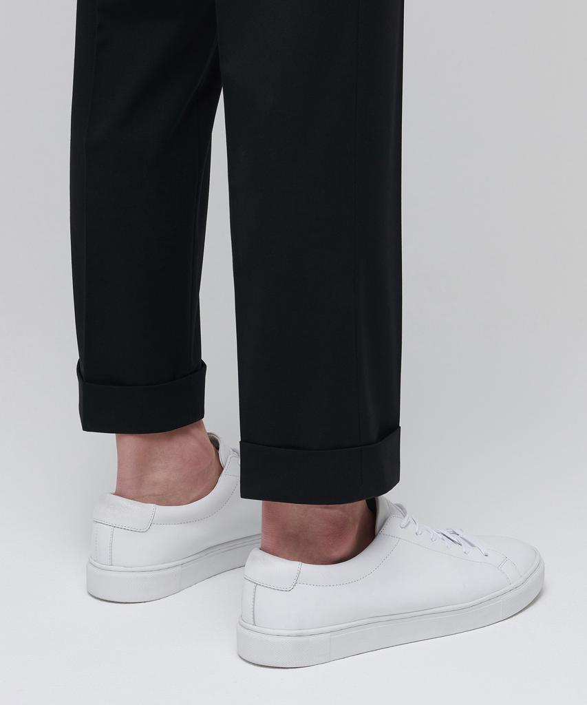 Musinsa Standard Lightweight Tapered Turn-Up Hidden Banding Crop Slacks [Black]