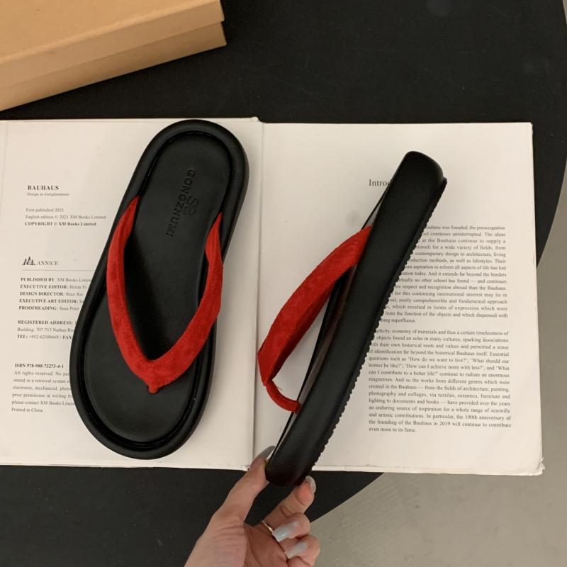 Fashion New Summer Beach Flip Flop Women Slippers Fashion Clip Toe Ladies Casual Soft Sole Dress Slide