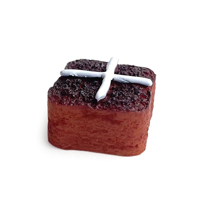 1pcs Kitchen Food Toy Simulation Kitchenware Play DIY Resin Emulated Chocolate Cake Bread Biscuit Tableware Decor Child Kid Toy