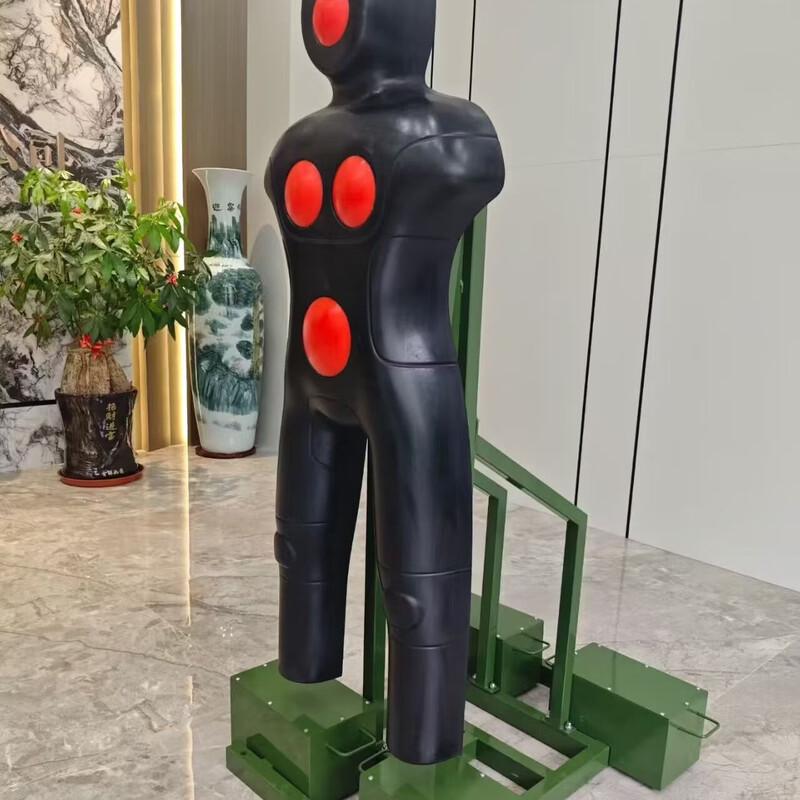 Portable Humanoid Combat Training Target