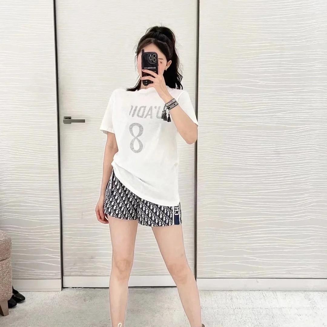 

High Version 26 Spring Letter Print Women s Distressed Casual T-shirt - Short Sleeve, Versatile Style Medium чёрный