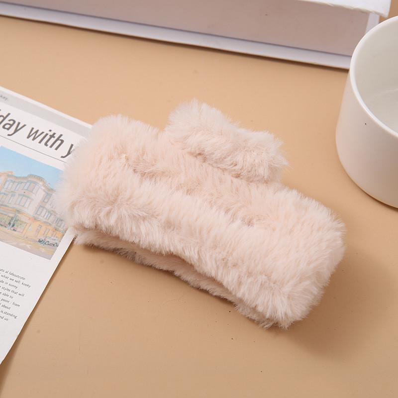 

10.5cm Plush Square Hair Clip Women s Korean Style Ins Simple And Versatile Grab Clip Fashion Shark Clip Hair Accessories