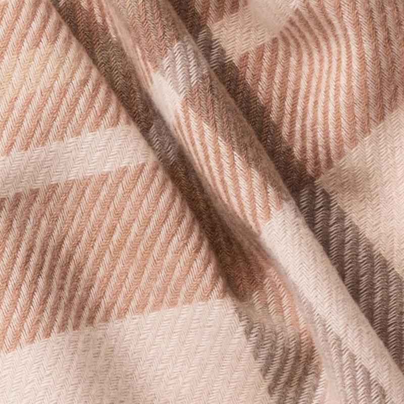 Aisi Yalan Warm Plaid Scarf