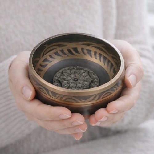Brass Singing Bowl for Meditation, 10cm Diameter, with Wooden Stick, for Healing, Yoga, and Purification