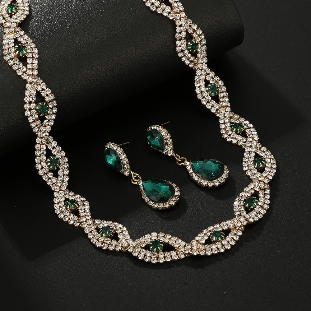 Trendiges Brautset: Perlen Strass Halskette, Ohrringe, Armband, Ring