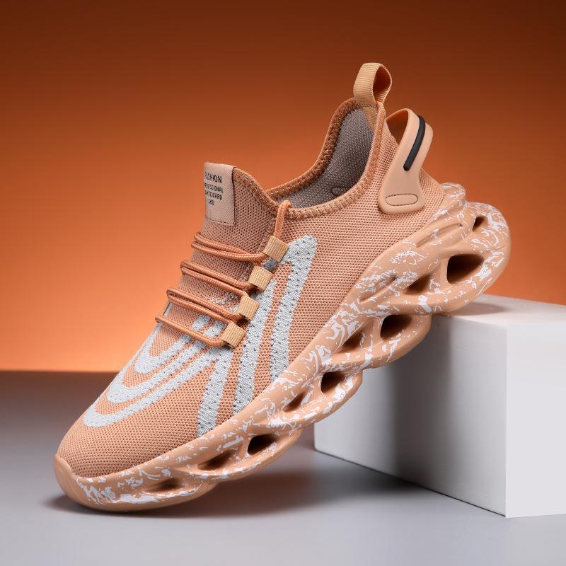 MOQ one piece of fly-woven sneakers summer breathable casual running dad shoes