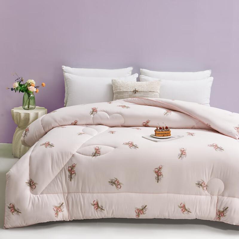 Paul David Floral Dream Quilt