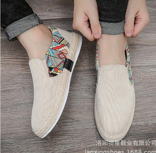 

Summer men s old Beijing fisherman shoes men s casual shoes breathable one-foot canvas loafers shoes M1005 39 бежевий