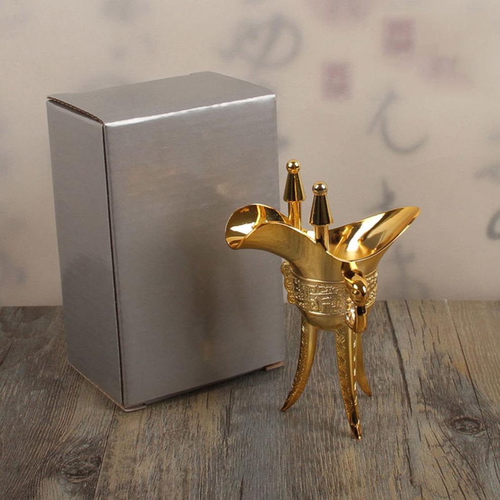 Ancient Chinese Emperor's Wine Cup Golden Vintage Wine Cup Three-Legged Goblet Antique Liquor Glass Alloy Wine Set Home Decor