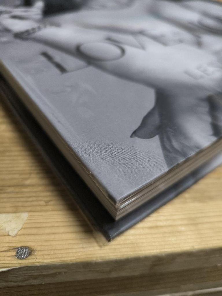 [USED] LOVE & HOPE TIFFANY LESLIE KEE