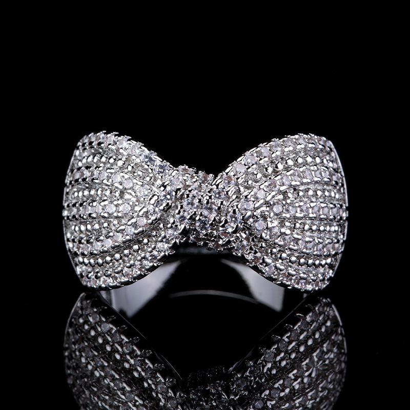 Tide Minimalist Ring, Light Luxury Bow Ring, Slightly Inlaid Zircon Full Diamond Hand Jewelry.