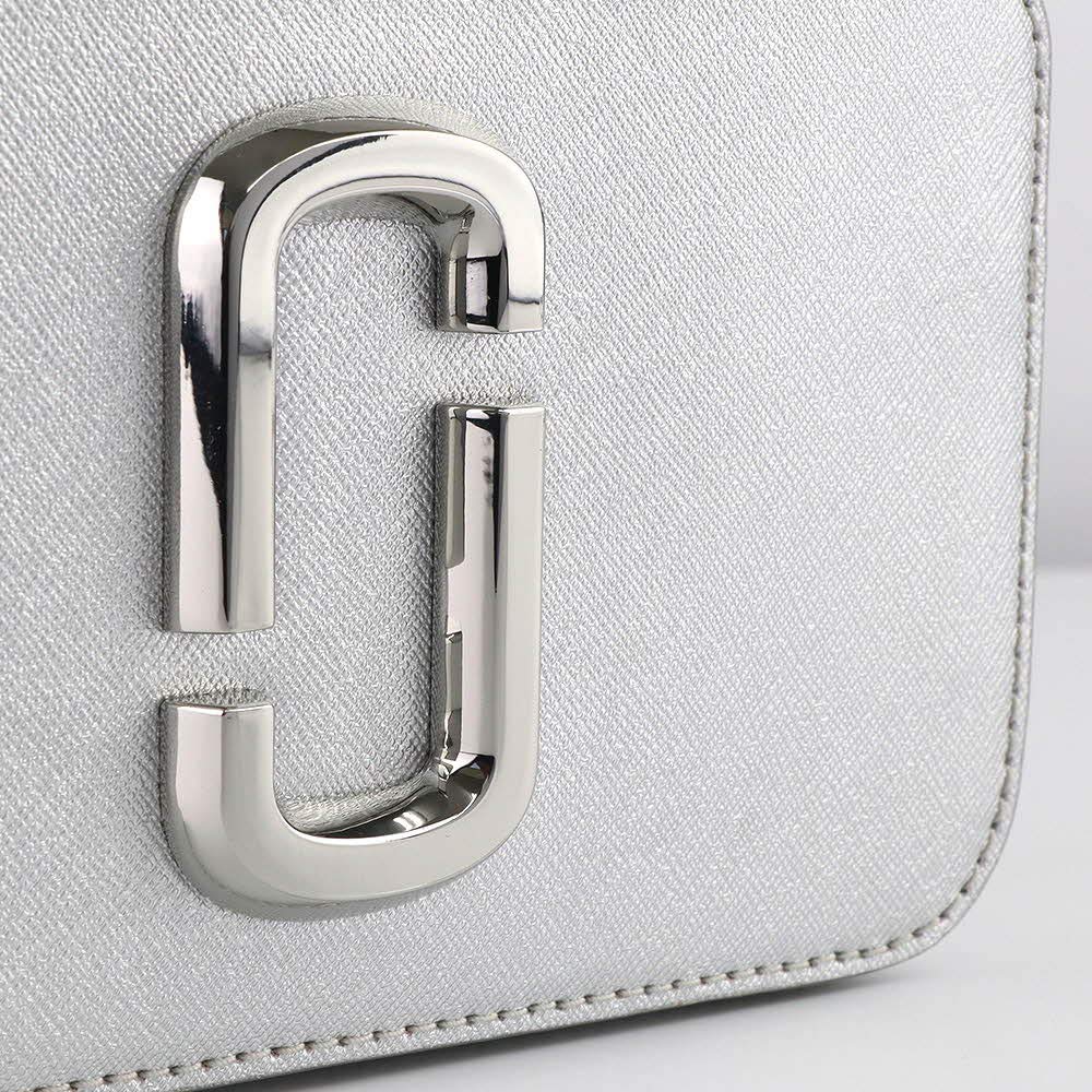 MARC JACOBS taška přes rameno SNAPSHOT DTM Silver M0015323 040 (Marc Jacobs) [Položka]