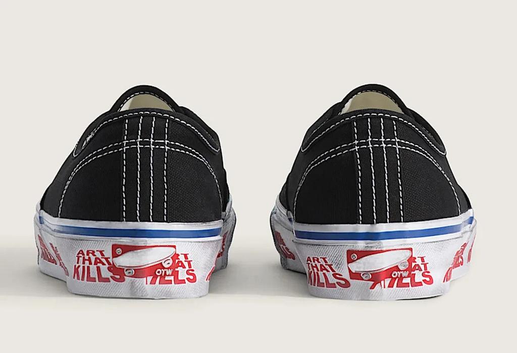 VN000EEUBLA Gallery Dept. Vans Authentic 44 Black (Men's)