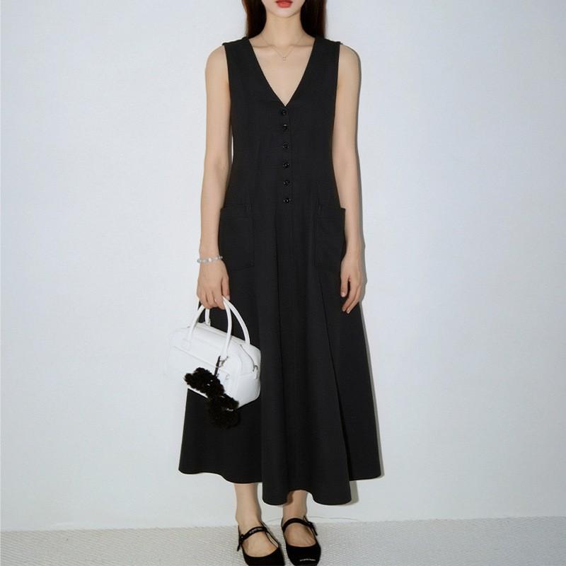 

Women s Clothing Spring New European American Fashion Temperament V-neck Button Solid Color Dress 3XL чорний