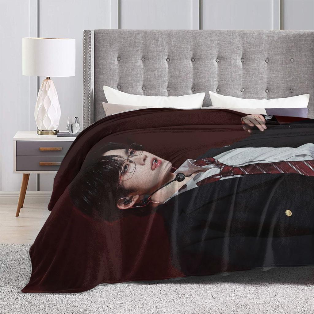 Huang Xing Eliot Huang D-Desire Super Warm Blanket  Kids Adult Plush Throw Blanket Couch Chair Flannel Bedspread Sofa Bed Cover