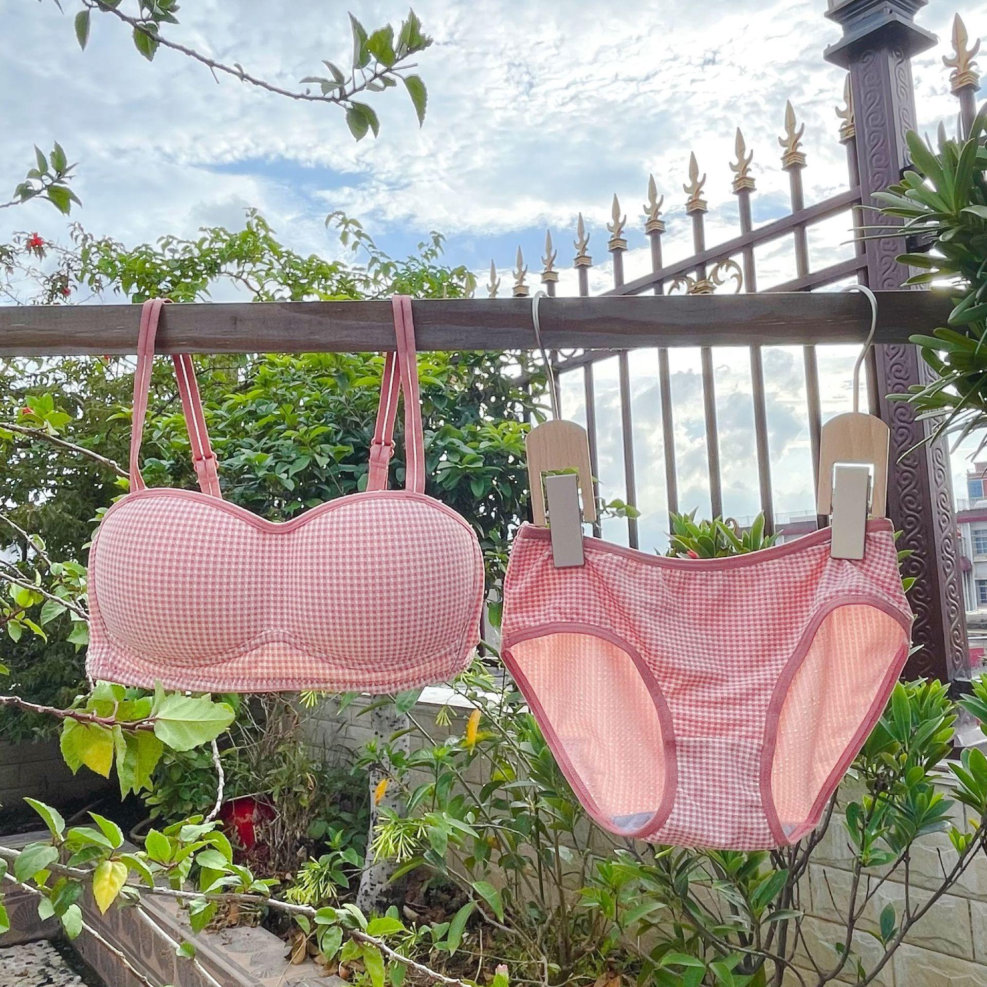 

Student one-piece cup underwear development period anti-bumping bra small chest sexy MM bra 38/85