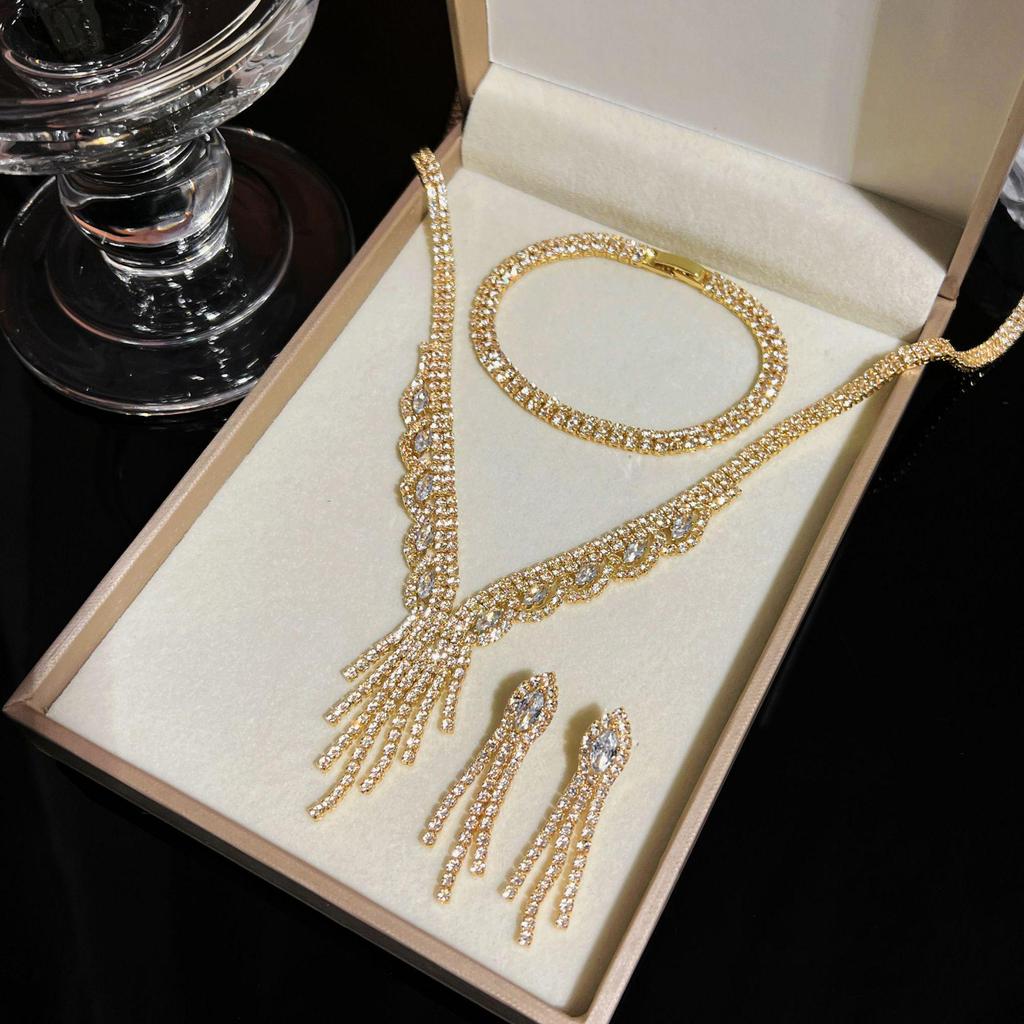 2024 Summer Luxury Rhinestone Jewelry Set: Earrings, Necklace, & Bracelet for Women