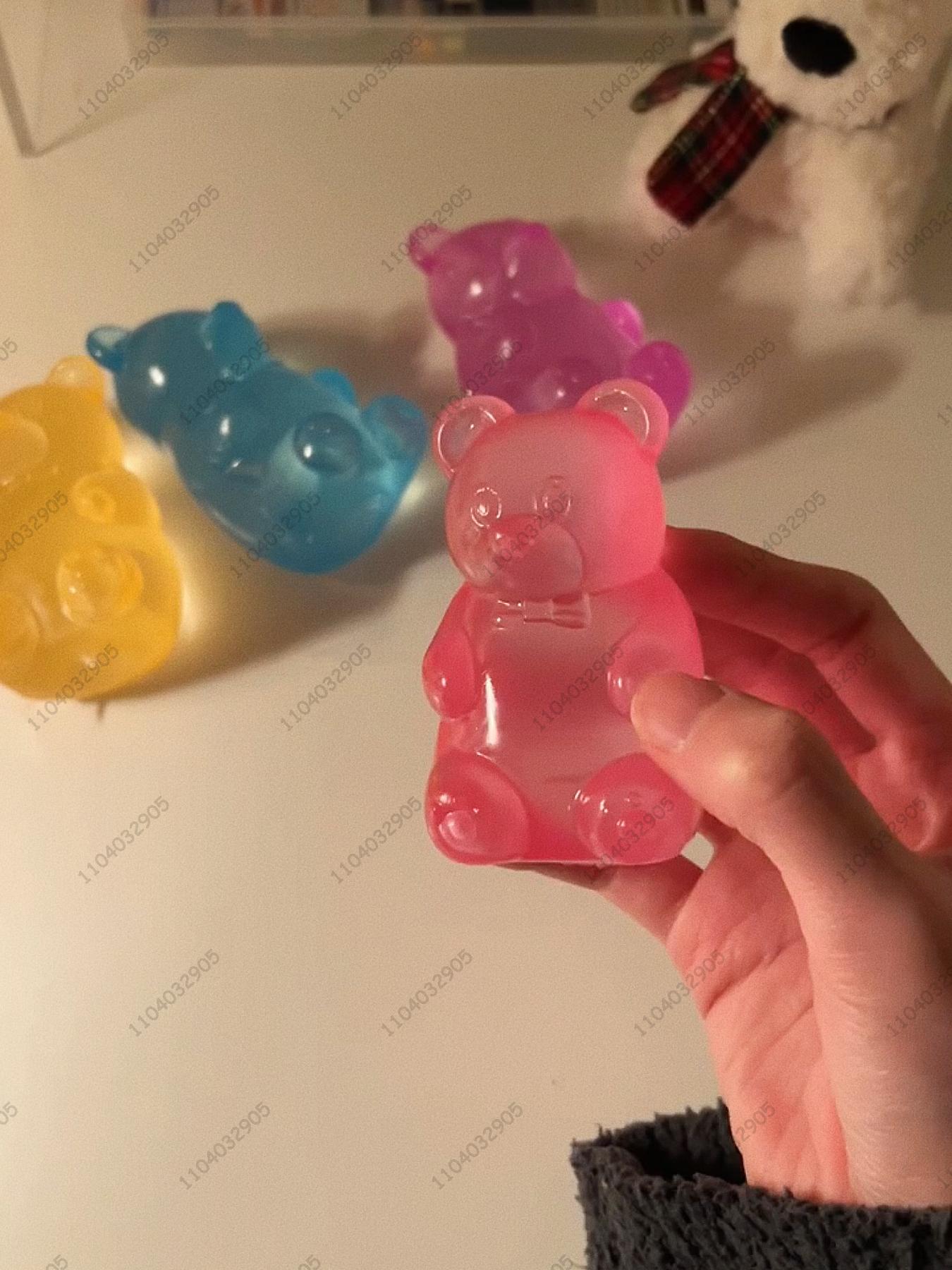 

Colorful Gummy Bear Fudge Squeeze Toy Jelly Bean Gummy Candy Fidget Hand Relax Toy Anti-Stress Release for All Ages set of 1 розовый