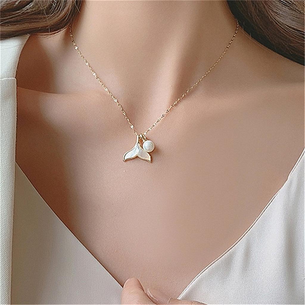 Fashion White Shell Pearl Pendant Necklace 18K Gold Plated Women's Jewelry Waterproof Hypoallergenic