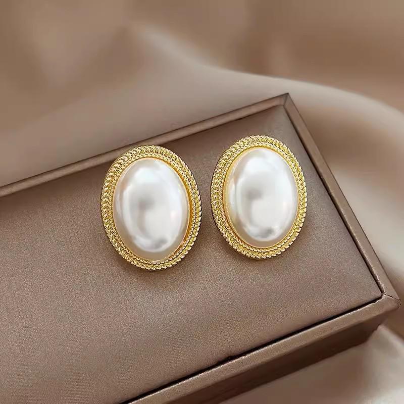 Korean Baroque Pearl Stud Earrings - Simple Oval Design, Fashionable Women's Accessories