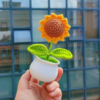 Creative Crochet  Sunflower Pots Hand-knitted Flowers Graduation Flower Woven Flower Friends Gift Car Home Decor