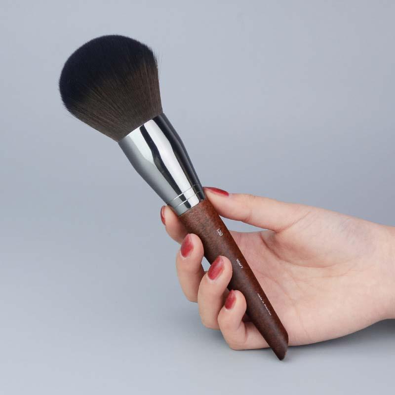 Soft Bristle Professional Makeup Brush Set: Blush, Eyeshadow, Powder & Single Piece Brush.