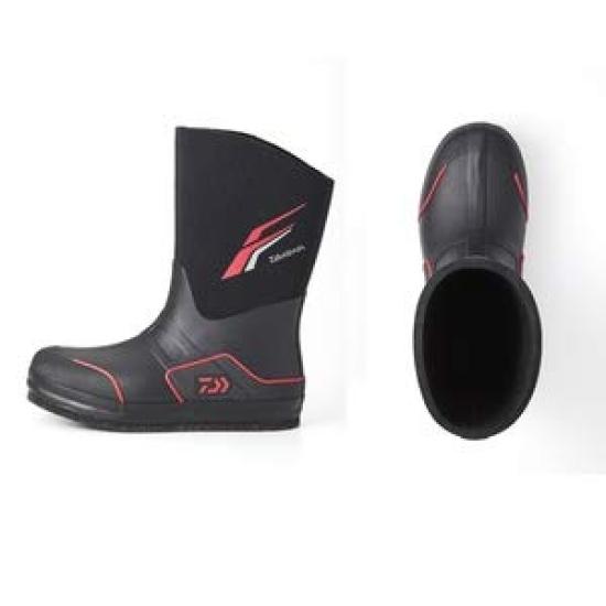 Daiwa Super Boots Size Fishing Boots Warm-Up (Felt Spikes), Black, LL, WB-3550,