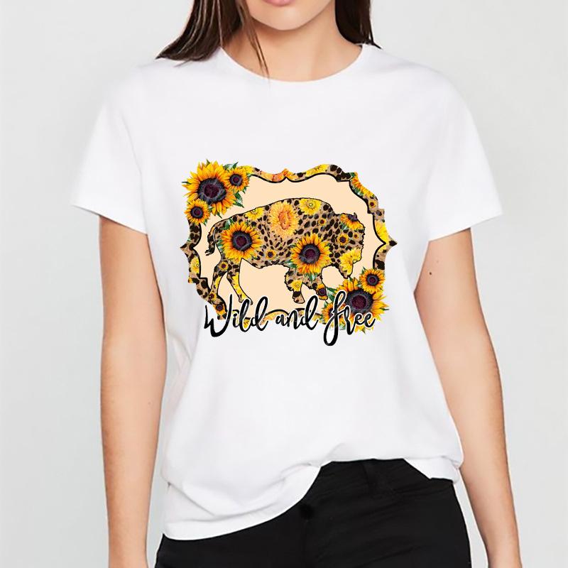 Women Fashion Lovely Giraffe Graphic T-Shirt 90S Stylish Female Harajuku Cartoon Casual Tees Summer Tops Tshirt O-Neck Clothes