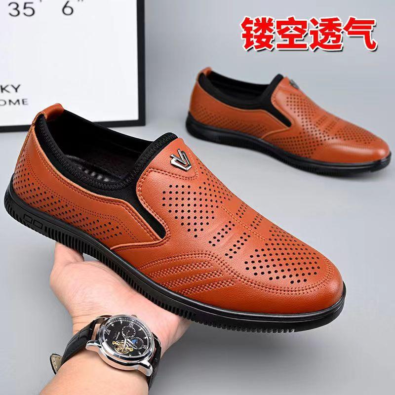

New business hole cool leather shoes men s casual wedding groom British sandals summer breathable blue pointed men s shoes 44