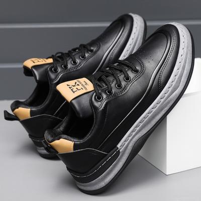 Nouvelles chaussures décontractées en cuir pour hommes printemps 2025 chaussures à semelle épaisse chaussures en cuir à lacets pour hommes chaussures de sport antidérapantes et résistantes à l'usure