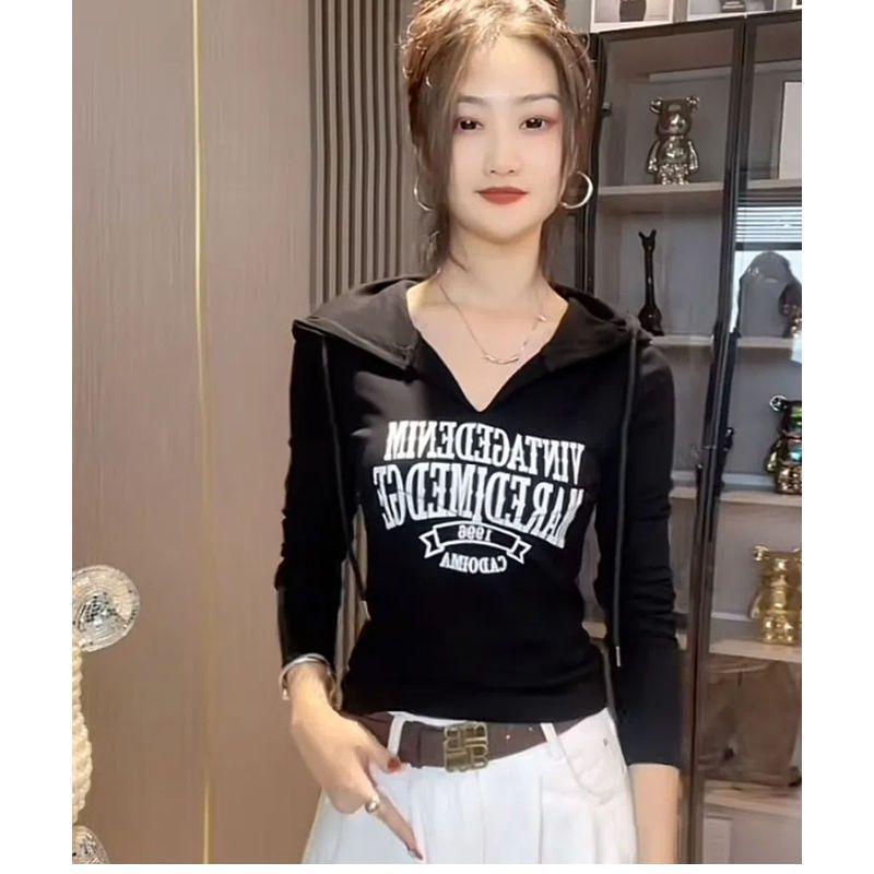 

Plus Size American Style Slim Fit Flattering Hooded Printed Long Sleeve T-shirt for Women - 2025 Early Autumn Fashion Top. M чёрный