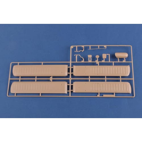 Hobby Boss 1/35 Scale Aircraft Series German Fieseler Fi156 C-3/TROP Storch Plastic Model 80181