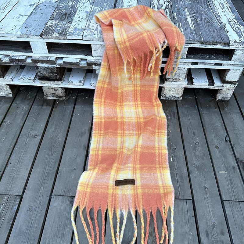 Autumn and winter new Maillard plaid scarf women's extended versatile high-end warm thickened scarf