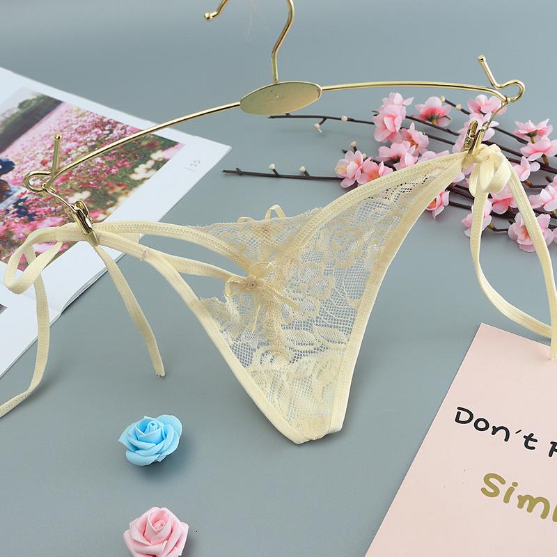 Sexy Ladies Cotton Mesh Transparent Panties Thongs String lingerie Fashion Low-Rise Women Underwear Seamless Briefs 1pcs JS8011