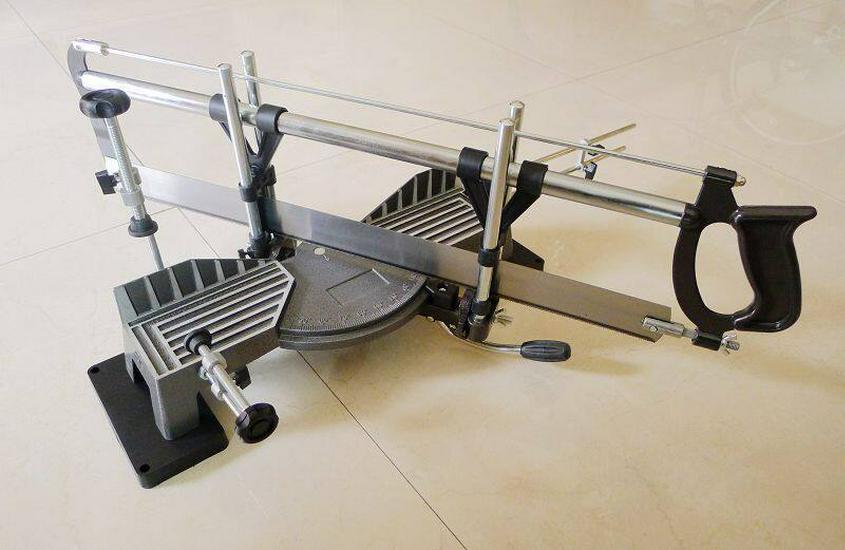 

600-мм двухцелевая торцовочная пила для деревообработки фиолетовый