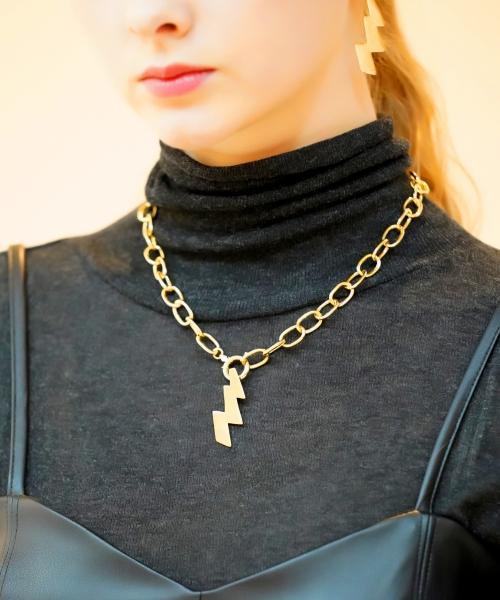 Bonbeau Edge Pendant Bold Chain Necklace Thunder Pendant Bold Gold Chain Necklace
