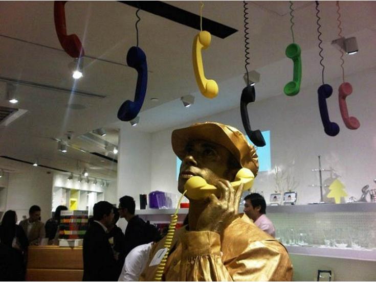 Retro Anti-Radiation Mobile Handset for Pregnant Women: Fashionable and Cool Phone Microphone