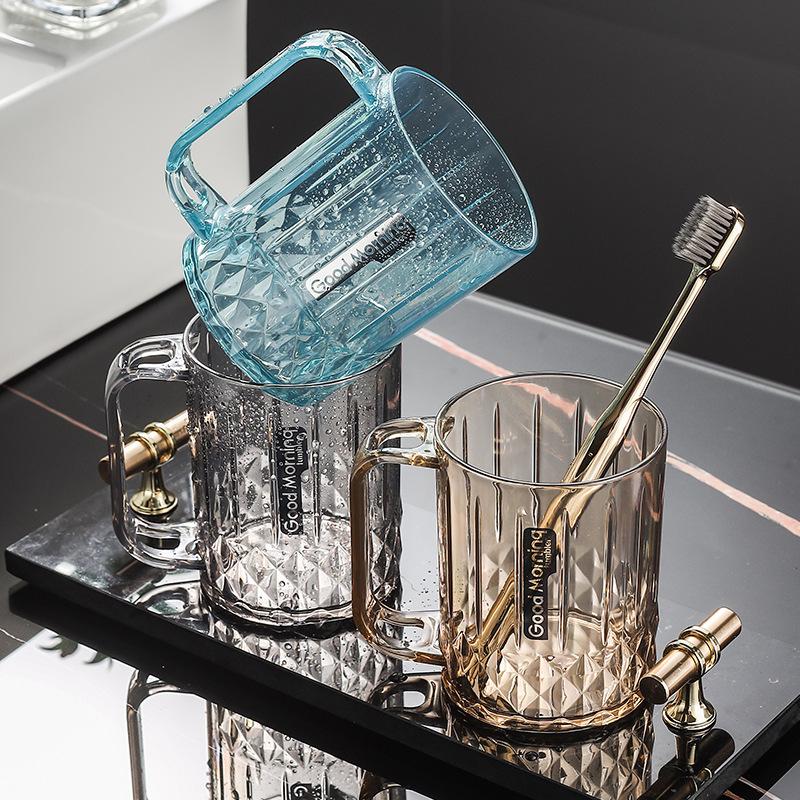 Highly Attractive Couple's Children's and Student Mouthwash Cup with Handle