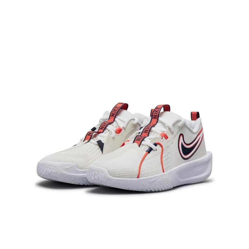 Nike GT. Cut 3 SE Zapatillas de Baloncesto para Niños Elegantes Cómodas Absorbentes de Impactos Duraderas Transpirables de Caña Baja Zapatillas para Niños Blanco Roto Naranja IB8884191