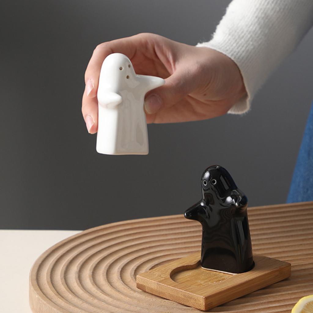 Kreativní keramická slánka a pepřenka Vřelé objetí Malý muž Svatba Dárek Objetí Kořenka